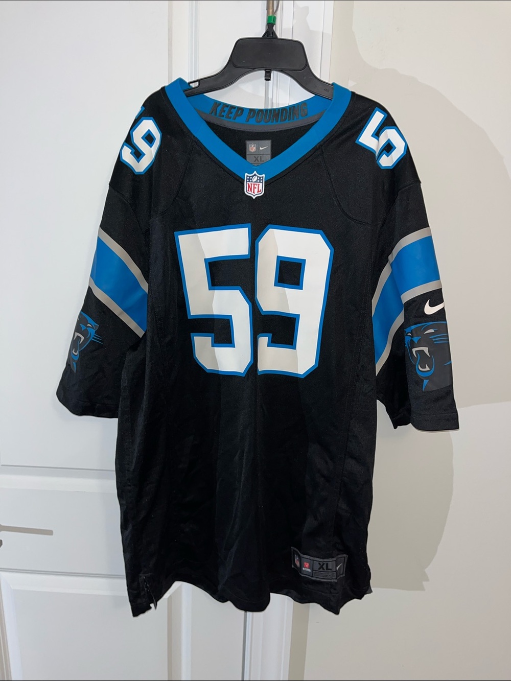 Nike Luke Kuechly #59 Carolina Panthers mens black jersey XL Black WOW!